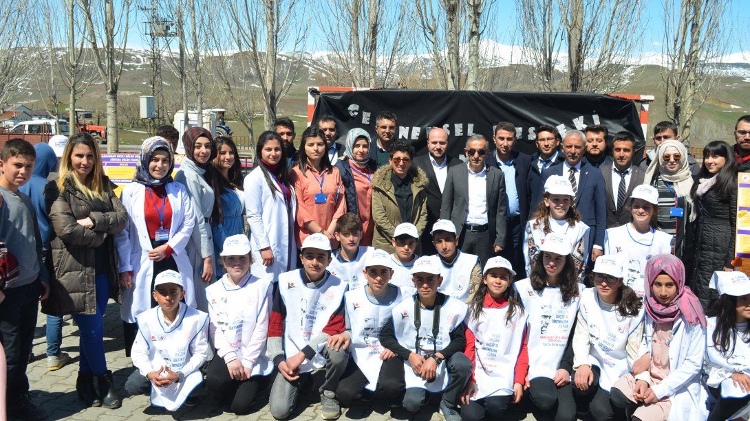 Şehit Polis Murat Ellik Yatılı Bölge Ortaokulu 4006 TÜBİTAK Bilim Fuarı